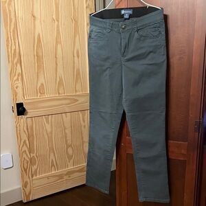 Democracy Skinny Jeans in Olive Green
